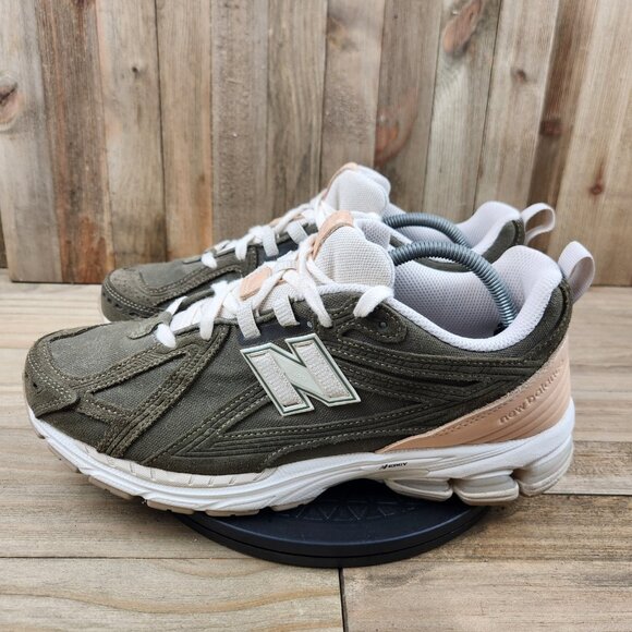 New Balance 1906F Dark Moss Frapp Mens size 11 Athletic Running Shoes - Picture 1 of 9